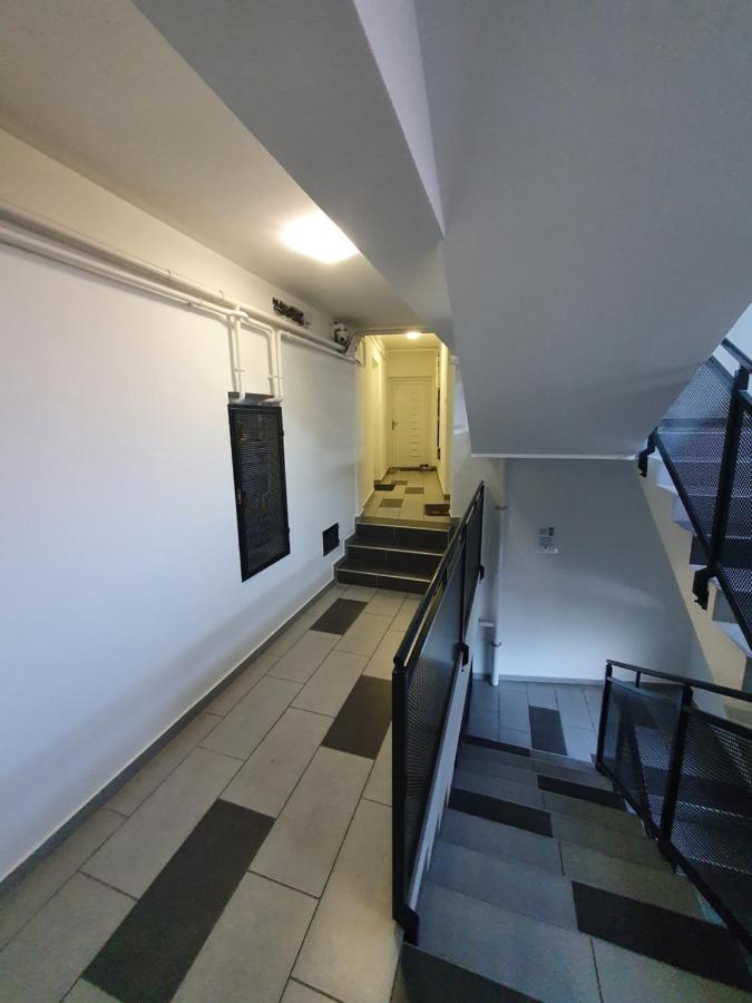 Lexi Apartman Apartment ไฮจ์ดุสโซบอสโล ภายนอก รูปภาพ